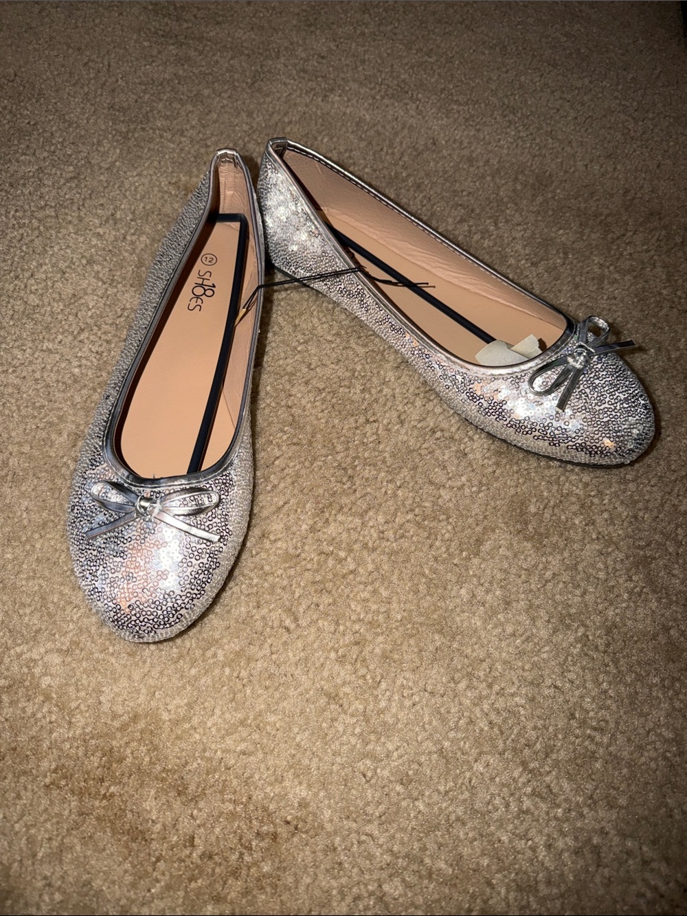 Sequin Ballet Flats with Bow - Women's Silver